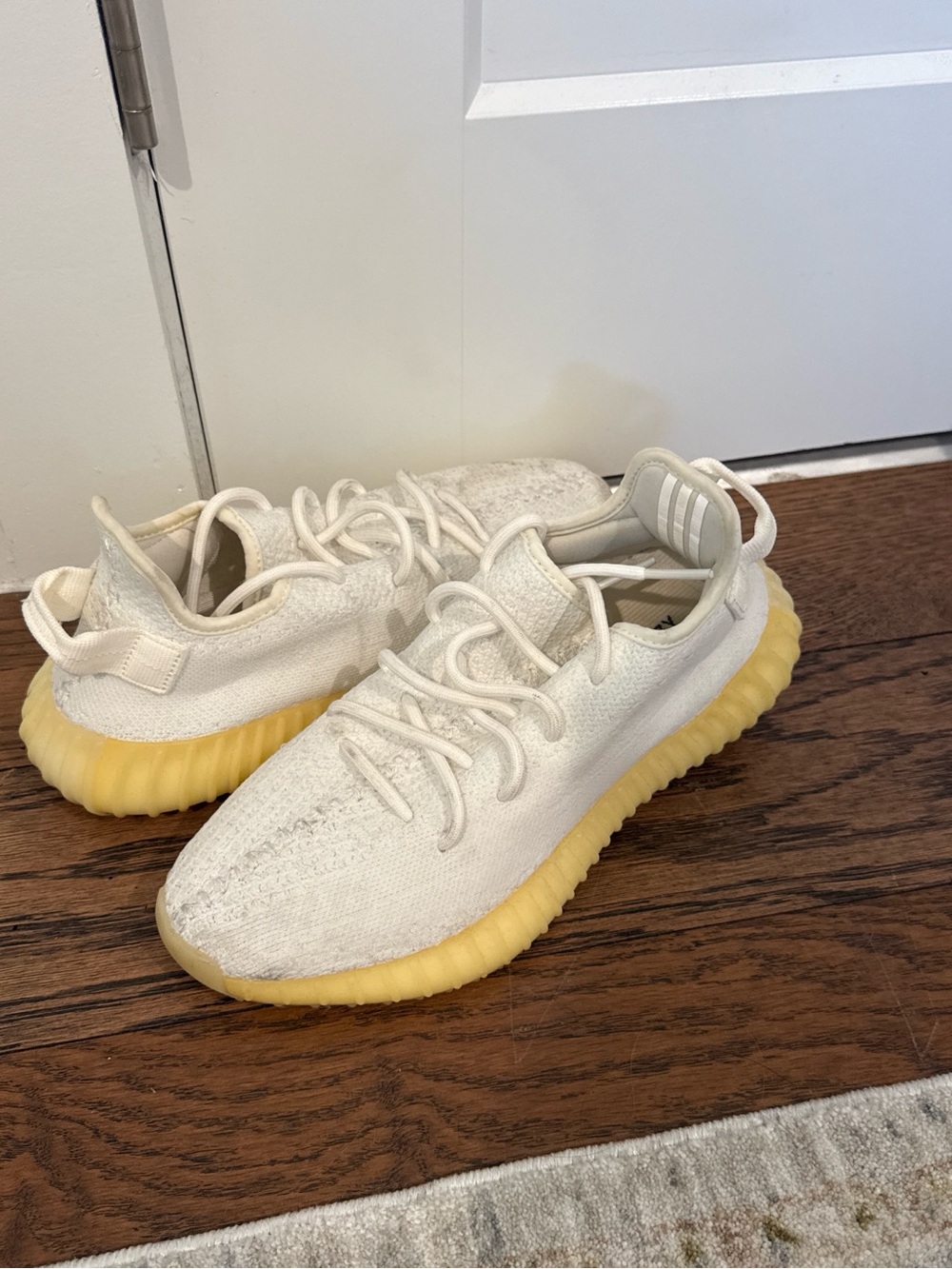 Yeezy Shoes